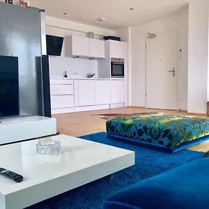 Apartment Exclusive Penthouse With Rooftop In The, Nuremberg