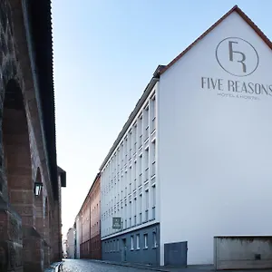 Five Reasons & Núremberg